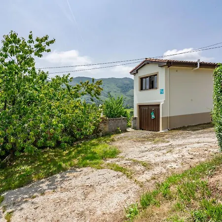 Casa Honorato En La Montana Dağ evi *